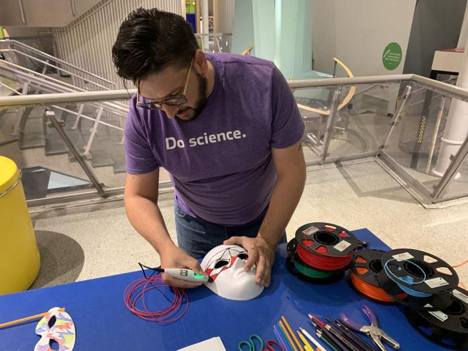 Kentucky Science Center Spooky Halloween crafting
