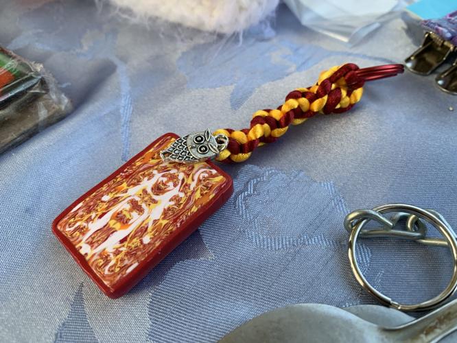 POP UP ART AND YARD SALE - BEECHMONT - KK - 11-5-2020  (7).JPG