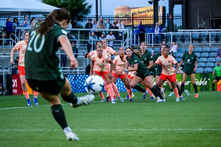 RACING LOUISVILLE FC VS PORTLAND THORNS FC