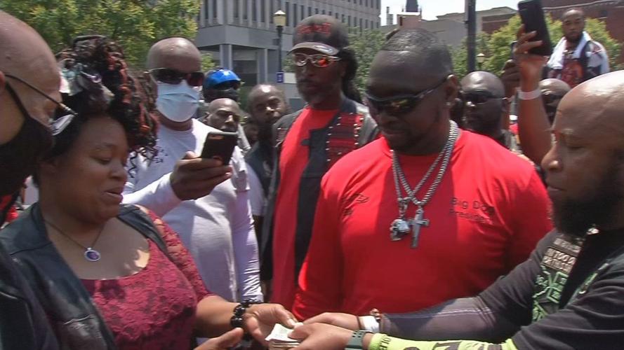 Motorcycle club donates to Tamika Palmer 6-20-20.png