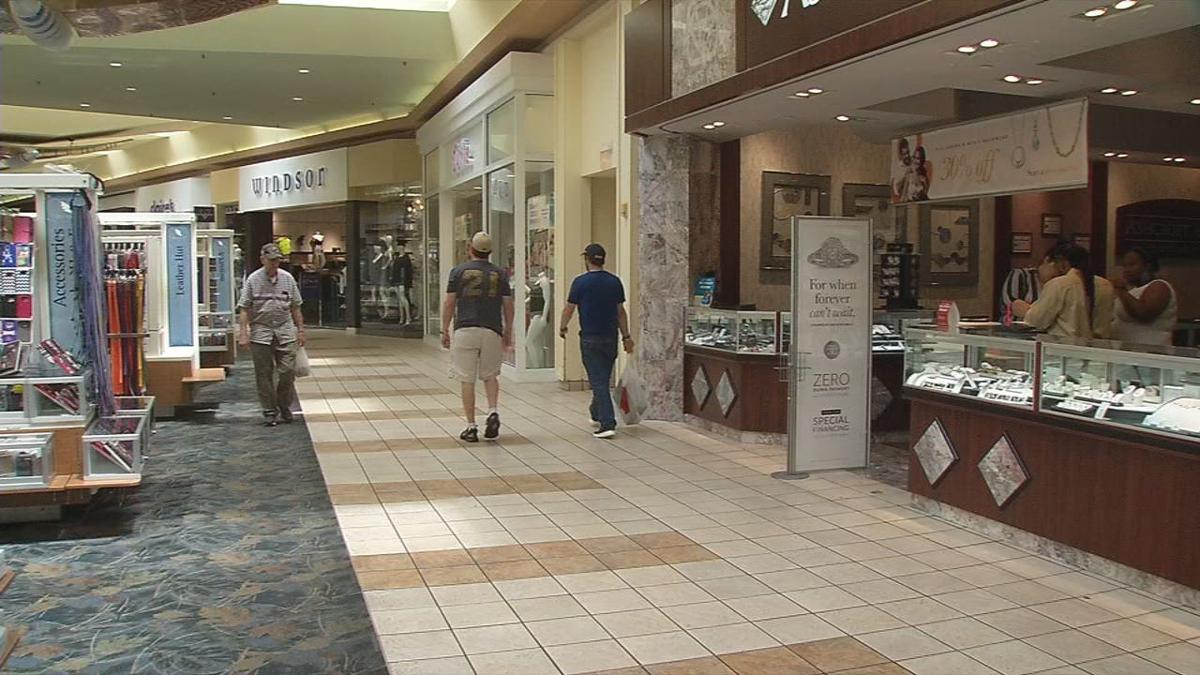 Jefferson Mall to expand hours Business