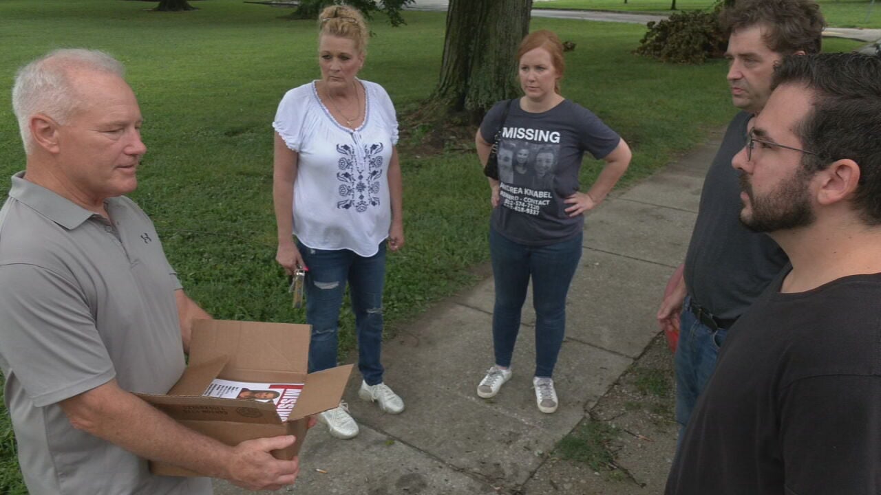 4 years after disappearance, Andrea Knabel's family updates fliers