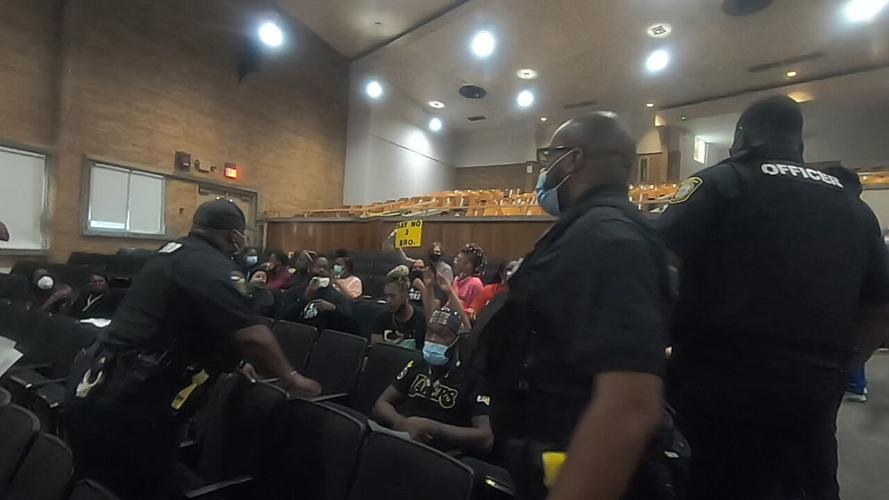 JCPS BOARD MEETING DISRUPTED 10-5-2021  (2).jpeg