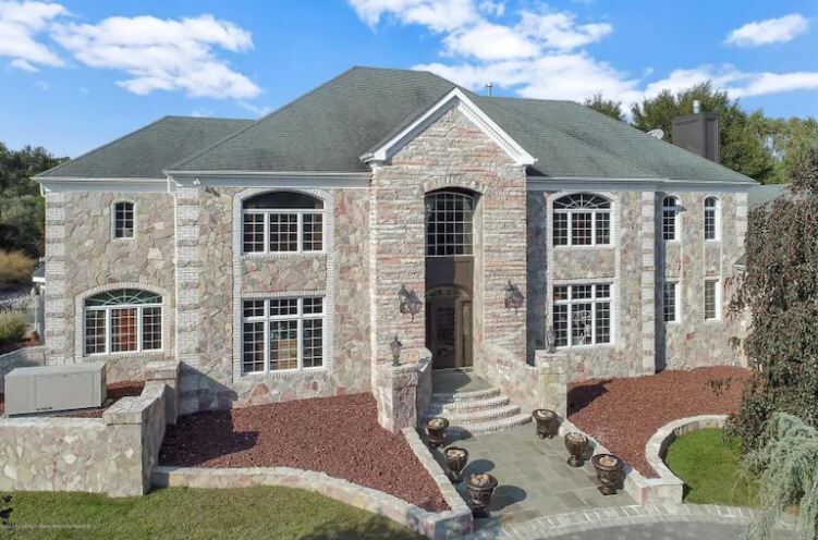 new jersey christmas mansion 11-27-20.JPG