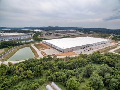 Walmart's Jet.com to lease warehouse, hire 400 in Shepherdsville, Ky.