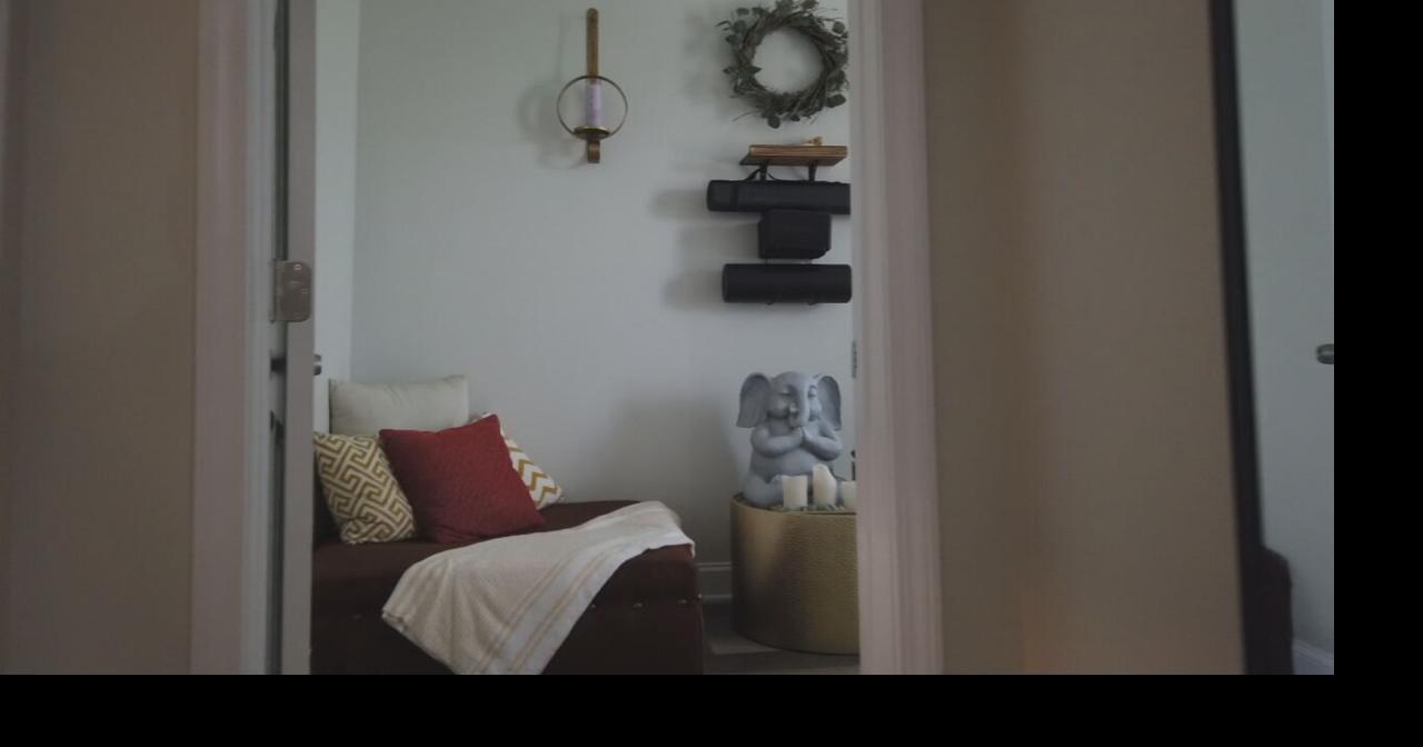 Airbnb in Russell neighborhood