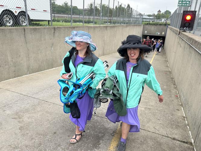 DERBY DAY - INFIELD BEGINS 5-4-2024 (18).jpg