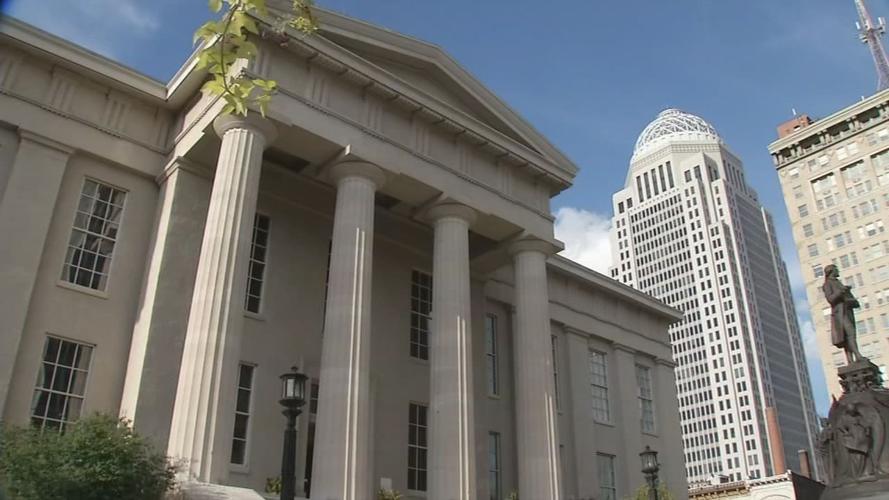 LOUISVILLE METRO HALL 4-4-19.jpg