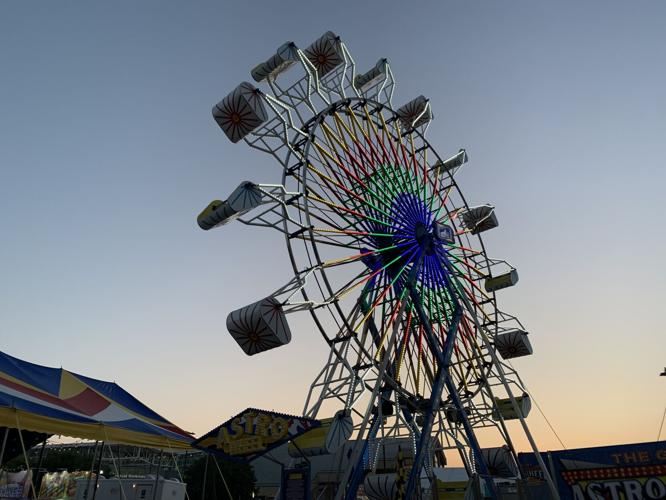 Ferris wheel comes to Louisville Waterfront in time for Kentucky Derby