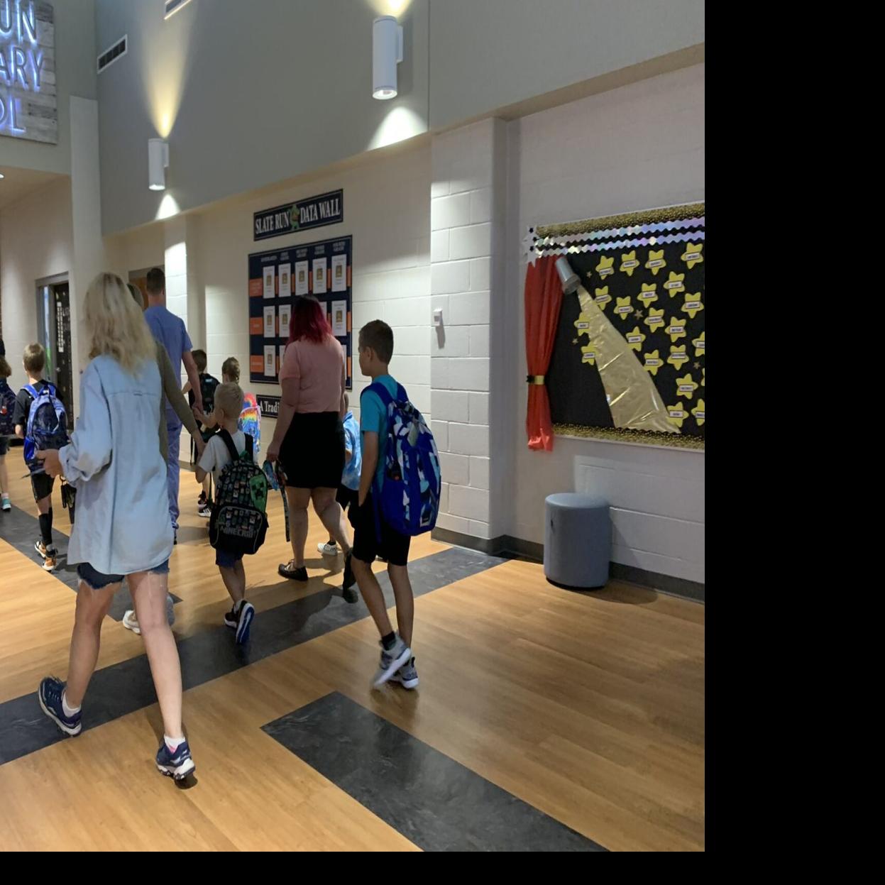 New Albany Floyd County students return to class for 2022-23 school year |  Education | wdrb.com