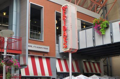 4TH STREET LIVE - TGI Fridays 8-26-2022 - (7).JPG