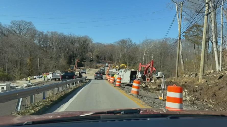 BROWNSBORO ROAD traffic