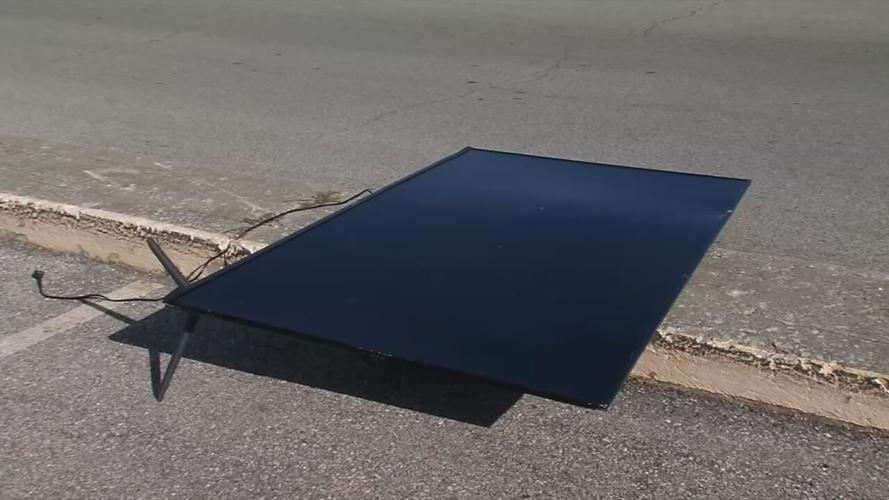 Louisville Looting - TV on ground