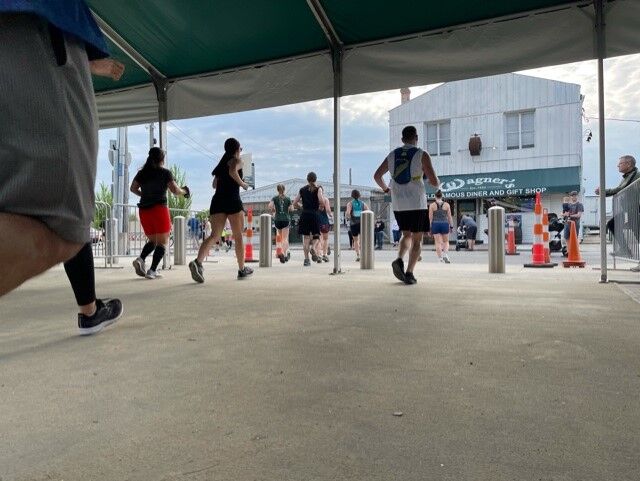 Runners at the KDF minimarathon