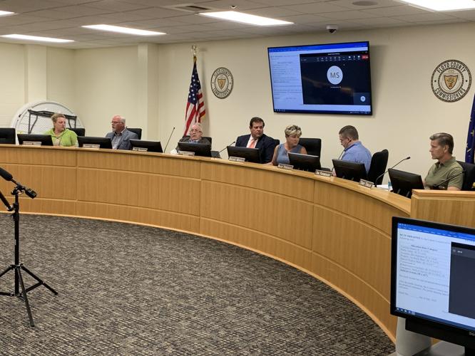 Floyd County Council tax hike meeting, vote 7-26-23
