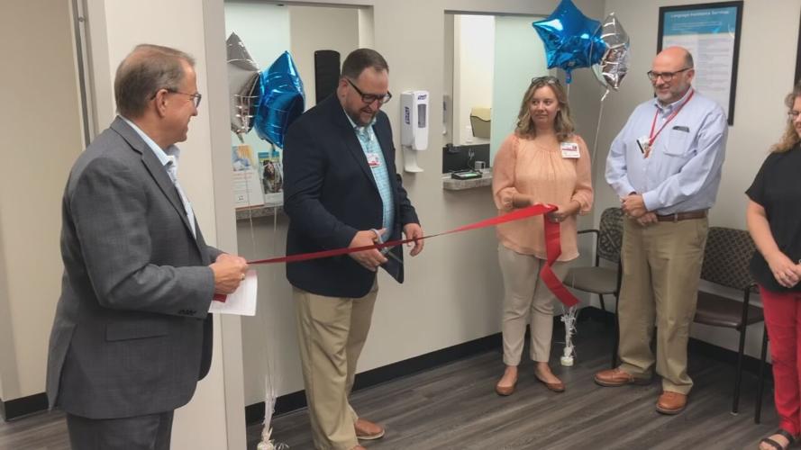 Ribbon-cutting held for new Baptist Health Pulmonary-Sleep Clinic and Sleep Center in New Albany
