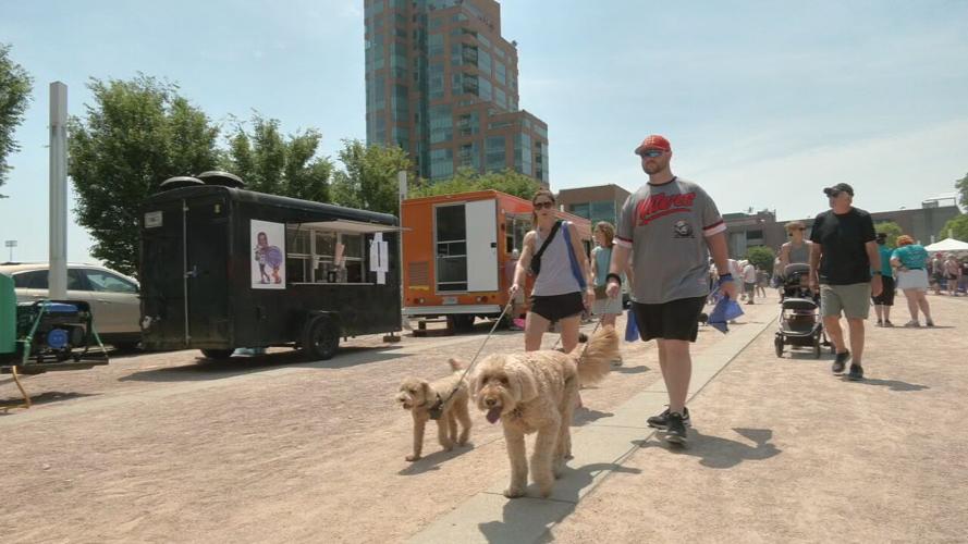 WAGGIN TRAIL
