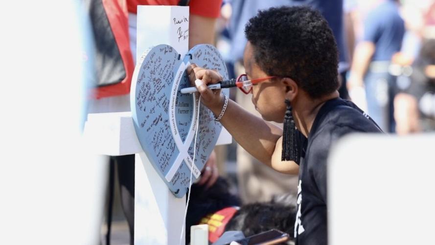 LOUISVILLE MASS SHOOTING COMMUNITY VIGIL - APRIL 12, 2023.jpg 3.jpg