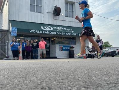 Runners past Wagner's