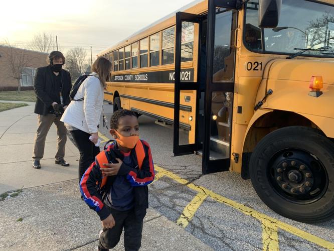 Another 15,000 JCPS students prepare to go back to school on ...