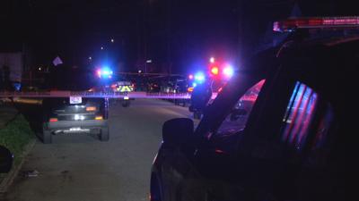 LMPD at scene of shooting at 22nd and Griffiths