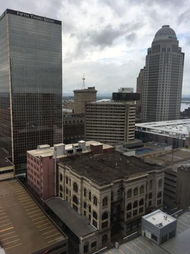 OMNI HOTEL PENTHOUSE (1).JPG