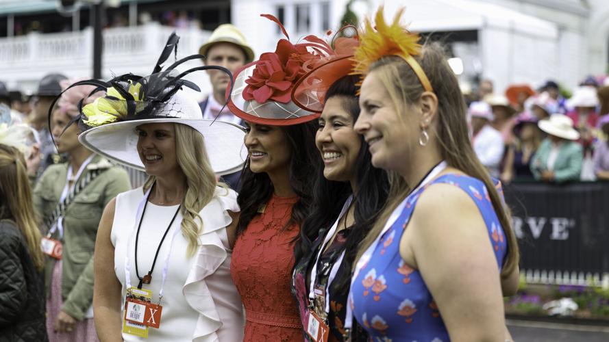 Kentucky Derby fans