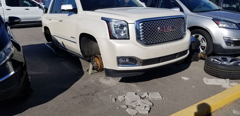 bob hook chevrolet on bardstown road