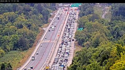 Traffic backup on I-64W approaching Gene Snyder due to serious accident - 8.12.24