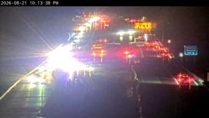 At least 1 injured after multi-vehicle crash on I-71 North in Louisville, MetroSafe says