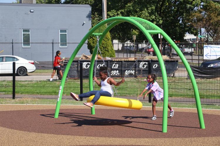 New Walnut Street Park.jpg