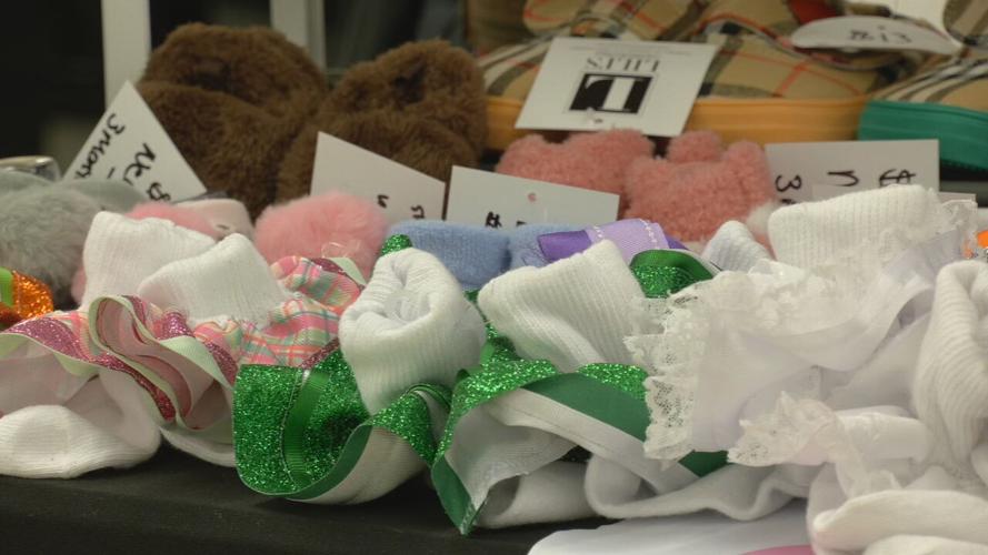 MELANnaire Marketplace Galleria Remix Holiday Shop 11-26-21 (4).jpeg