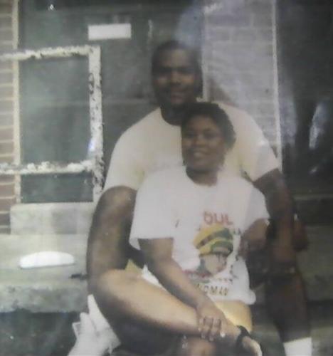 Geneva Bullitt met her husband at Iroquois Homes