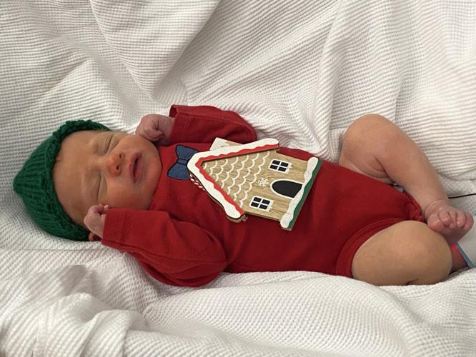 Norton 2021 Christmas NICU babies (22).jpg