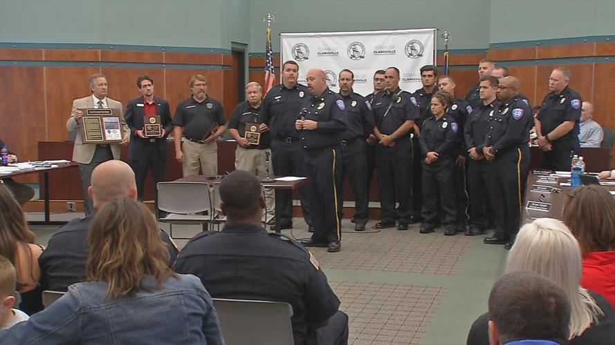 Clarksville FD rescue recognition 2.jpg