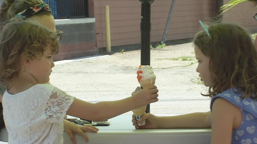 DAIRY DEL - ICE CREAM  PLEDGE OF ALLEGIANCE 7-4-2019  (3).jpg