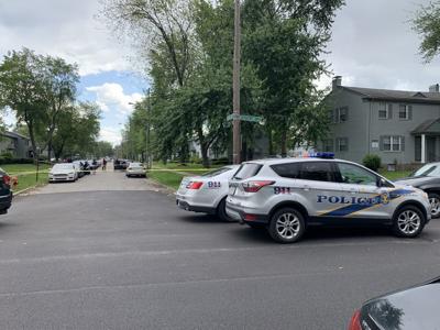 Police: Man, woman found shot dead in Louisville's Iroquois neighborhood