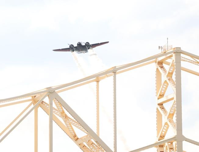 C 17 over Second Street Bridge.JPG