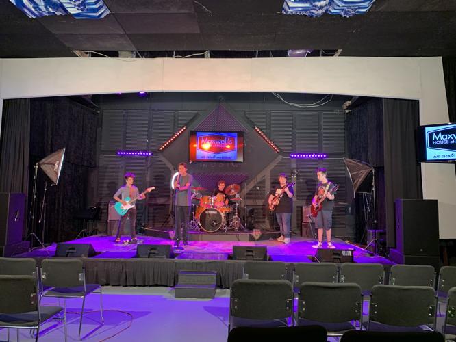 MAXWELL'S HOUSE OF MUSIC - JEFFERSONVILLE - 6-9-2020 - KEITH KAISER  (4).jpeg
