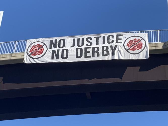 DERBY DAY PROTESTS - BIG FOUR BRIDGE SIGNS - 9-5-2020 1.jpg