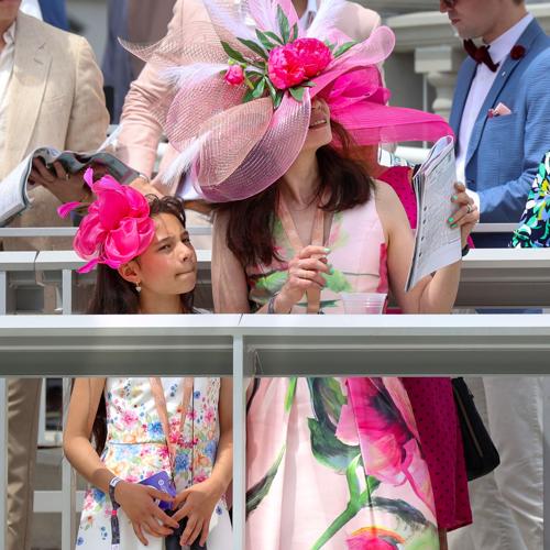 Fans on Kentucky Oaks Day 2025