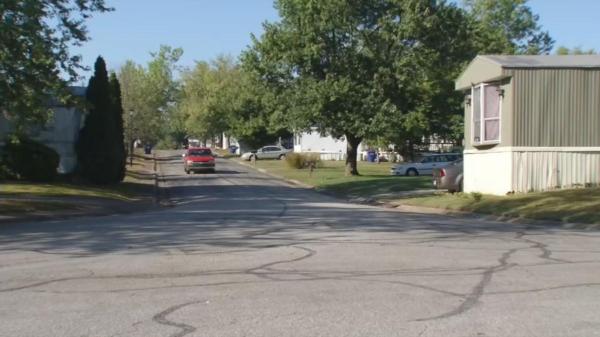 Toddler dies after falling off manual scooter in southern Indiana