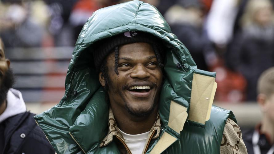 Lamar Jackson Ceremony_5A6738.jpg