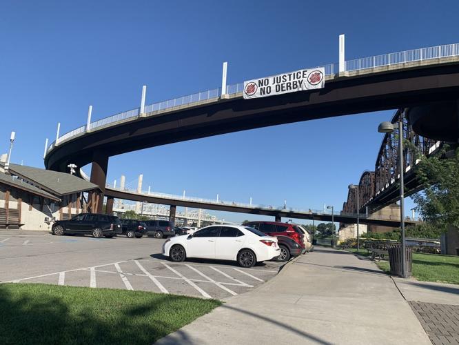 DERBY DAY PROTESTS - BIG FOUR BRIDGE SIGNS - 9-5-2020 2.jpg