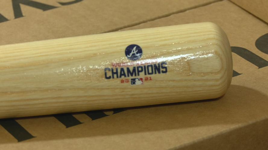 Louisville Slugger Factory making Braves 2021 World Series bats