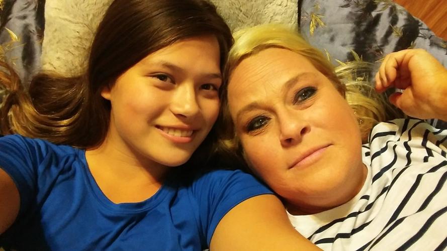 Samantha Lin and mother Angela Lin