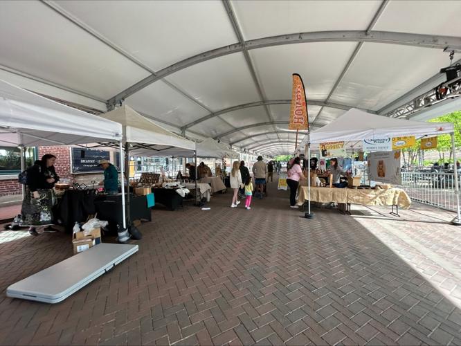 PARISTOWN MARKET 2.jpg
