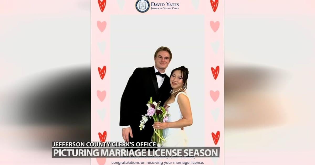 Jefferson County Clerk's Office using selfie station to capture couples picking up marriage license