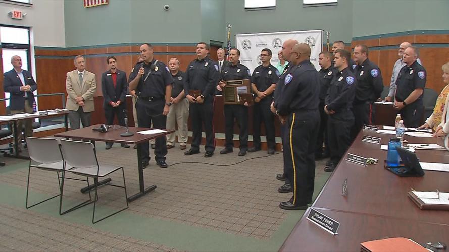 Clarksville FD rescue recognition.jpg