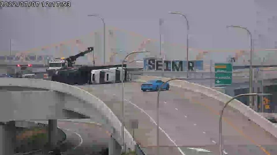 Overturned Truck I-64 - 7-7-2022